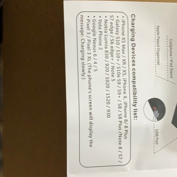 8 in 1 charging station - Picture 3 of 3